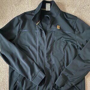 NikeCourt Heritage Men's Tennis Jacket & Pants Combo – Black (L size for Men)